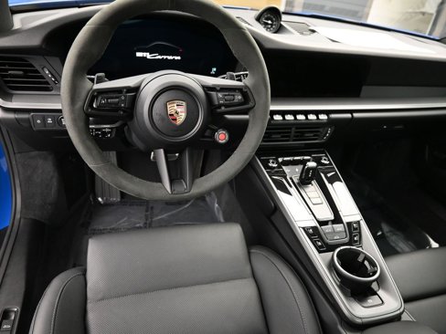 Certified 2025 Porsche 911 Carrera w/ Premium Package image 6