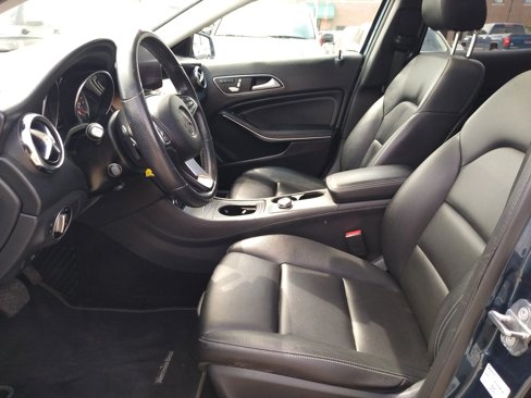 Used 2019 Mercedes-Benz GLA 250 4MATIC image 14