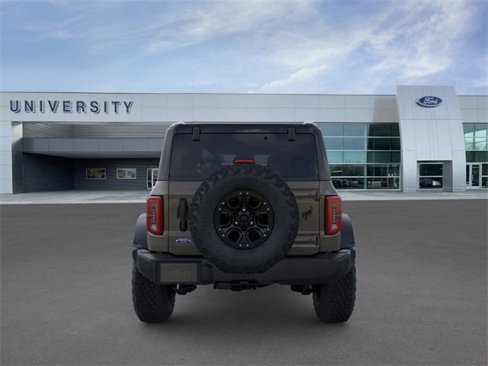 New 2025 Ford Bronco Outer Banks image 5