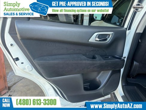 Used 2016 Nissan Pathfinder SV image 27