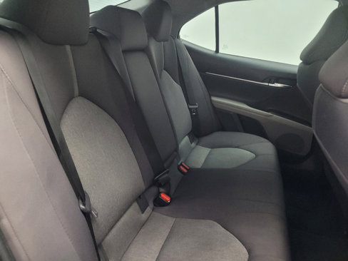 Used 2021 Toyota Camry LE image 19
