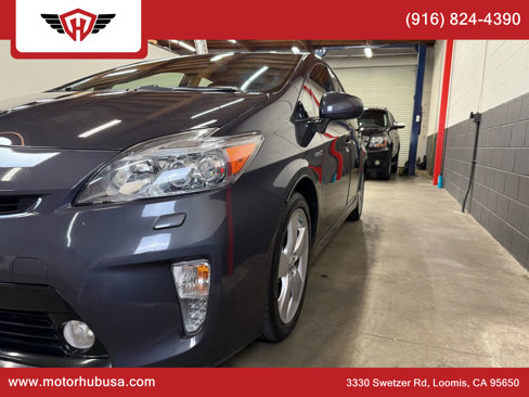 Used 2015 Toyota Prius Five image 14