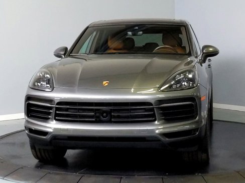 Used 2020 Porsche Cayenne S image 2