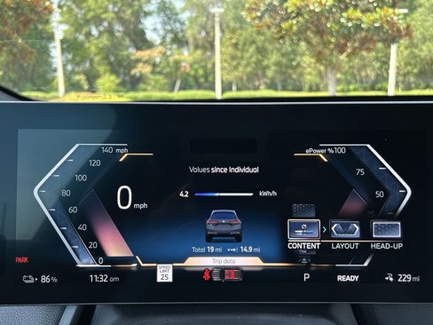 New 2026 BMW iX xDrive45 image 18