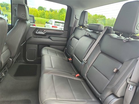 Used 2024 Chevrolet Silverado 2500 LTZ image 21