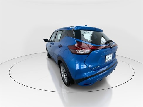 Used 2023 Nissan Kicks S image 6