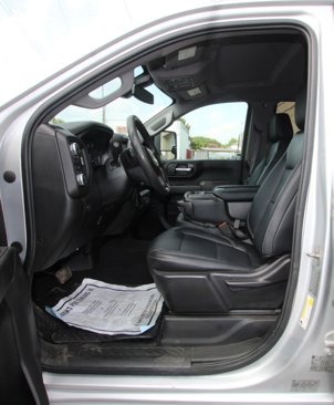 Used 2021 GMC Sierra 3500 4x4 Crew Cab w/ Convenience Package image 7