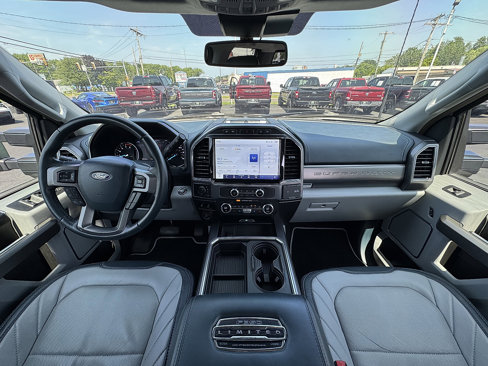 Used 2022 Ford F350 Limited image 13