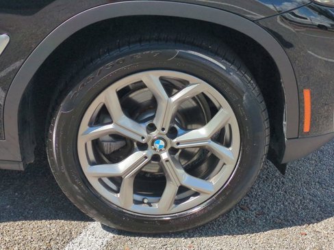 Certified 2024 BMW X3 xDrive30i w/ Premium Package w/ZPA image 11