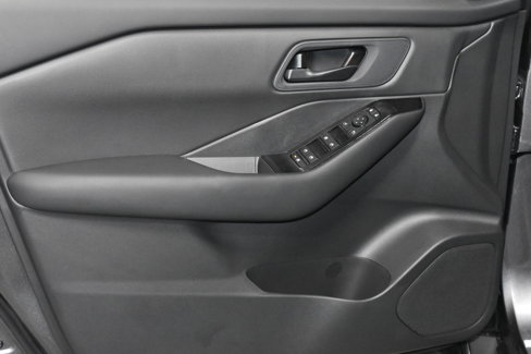 New 2026 Nissan Rogue S image 3