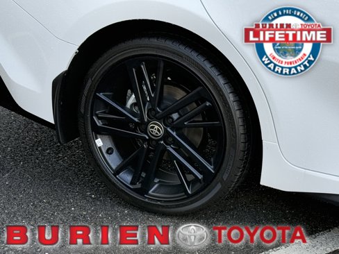 New 2026 Toyota Camry Hybrid w/ Multimedia Upgrade Package image 35