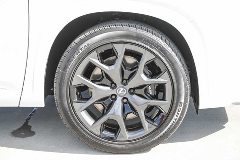 New 2026 Lexus TX 500h AWD image 10