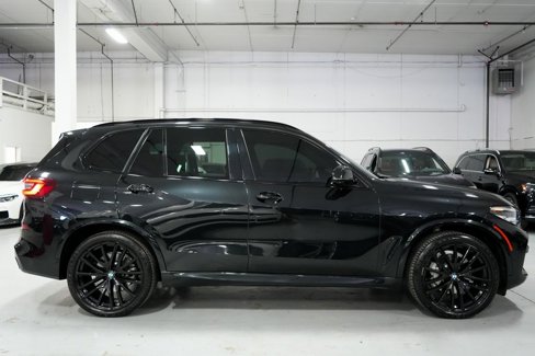 Used 2023 BMW X5 xDrive40i w/ M Sport Package image 7