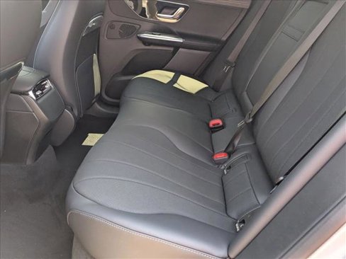 New 2026 Mercedes-Benz EQE 320 4MATIC SUV image 15