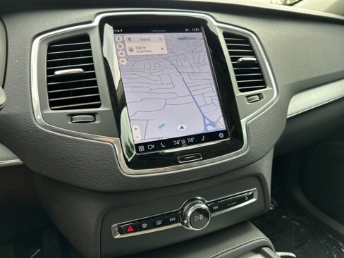 Certified 2025 Volvo XC90 B5 Core image 23