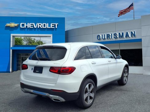 Used 2022 Mercedes-Benz GLC 300 4MATIC image 3