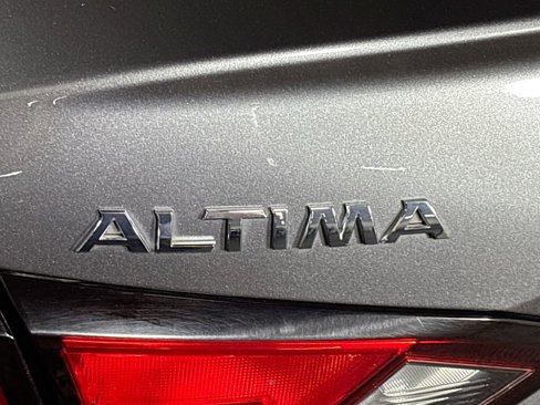 Used 2022 Nissan Altima 2.5 SV image 23