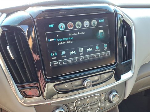 Used 2019 Chevrolet Traverse LT w/ LT Premium Package image 12