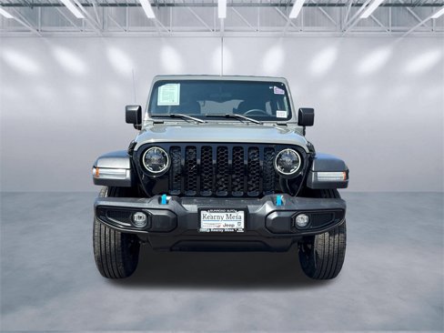Used 2023 Jeep Wrangler Unlimited image 2