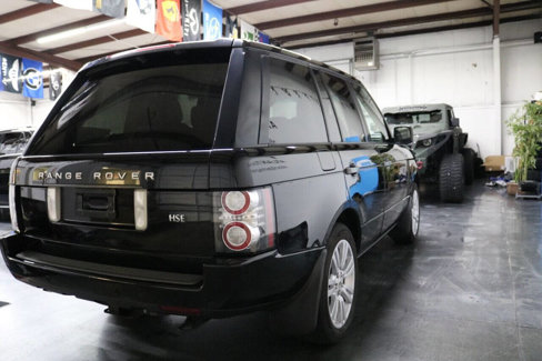 Used 2010 Land Rover Range Rover HSE LUX image 10