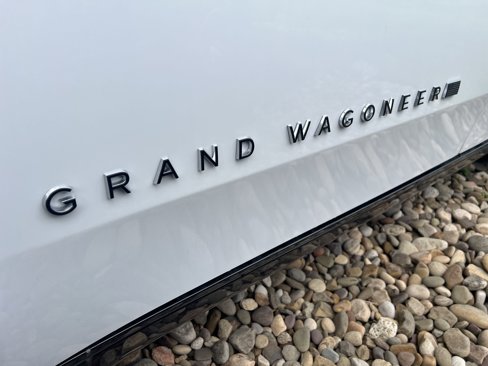 New 2025 Jeep Grand Wagoneer Series III w/ Quick Order Packagew 28T image 5
