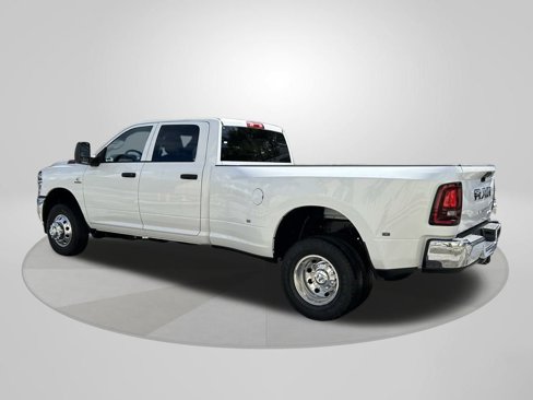 New 2026 RAM 3500 Tradesman w/ Chrome Appearance Group image 5