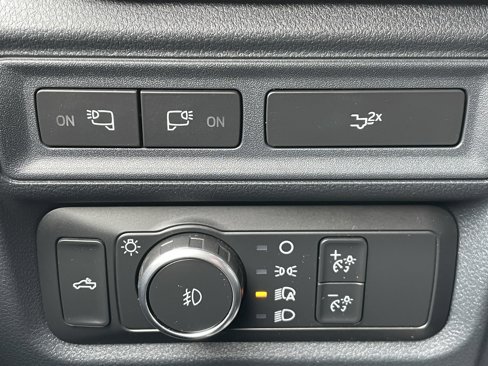 Used 2022 Ford F150 XLT w/ Equipment Group 302A High image 12