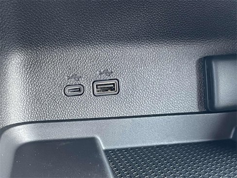 New 2026 Chevrolet Traverse RS w/ LPO, Floor Liner Package image 11