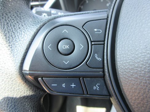 Used 2023 Toyota Corolla LE image 22