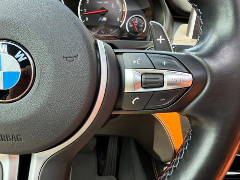 Used 2017 BMW X5 M image 36