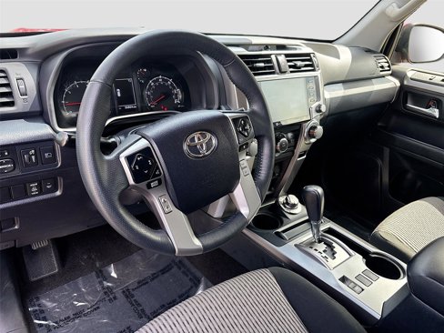 Used 2024 Toyota 4Runner SR5 image 10