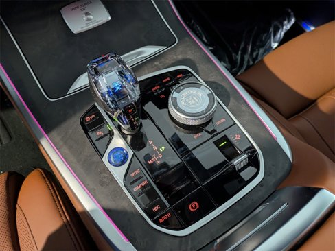 New 2026 BMW ALPINA XB7 image 20