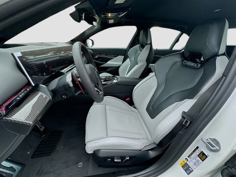 New 2026 BMW M5 w/ Carbon Package image 15