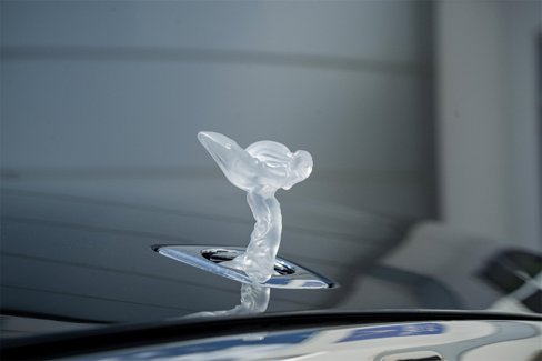 Certified 2025 Rolls-Royce Spectre w/ Spectre Launch Package image 7
