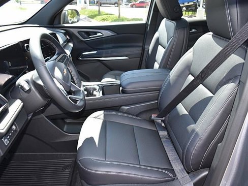 New 2026 Chevrolet Traverse LT w/ Sun and Wheel Package image 7