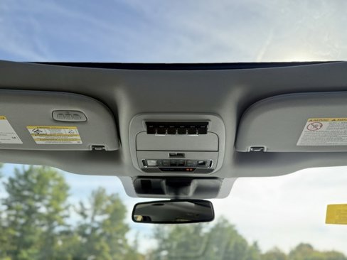 New 2026 Ford F350 Lariat image 21