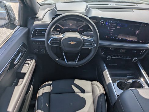 New 2026 Chevrolet Suburban LT w/ Comfort Package image 17