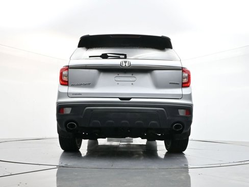 Used 2021 Honda Passport Touring image 32