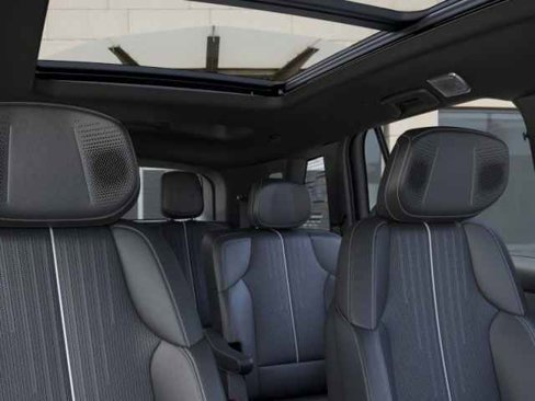 New 2026 Cadillac Vistiq Sport w/ LPO, Floor Liner Package image 25