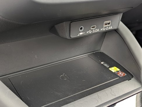 Certified 2025 Subaru Forester Limited image 22