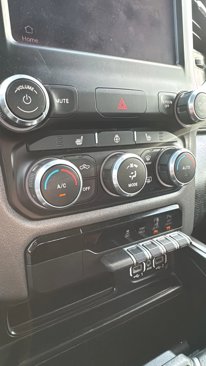 Used 2022 RAM 1500 Big Horn image 15