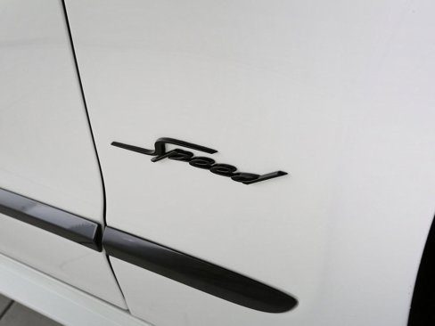 New 2025 Bentley Flying Spur Plug-In Hybrid image 15