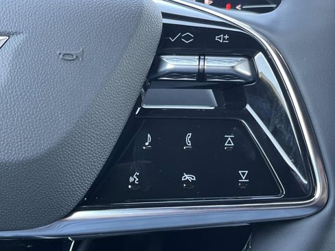 New 2026 Cadillac Lyriq Premium Luxury image 29
