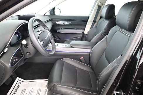 Used 2024 Genesis GV70 2.5T w/ Advanced Package image 22