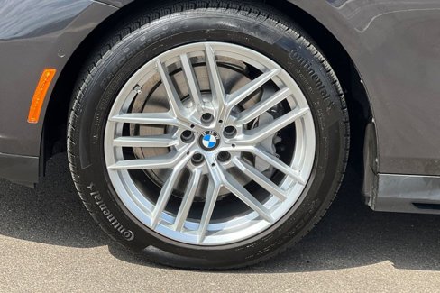 Used 2024 BMW 530i xDrive w/ Premium Package image 25