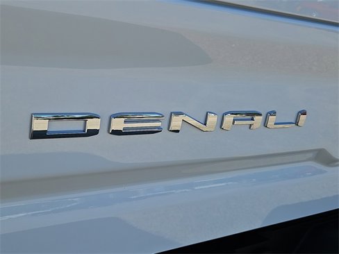 New 2026 GMC Sierra 3500 Denali w/ Denali Reserve Package image 8