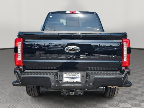 New 2026 Ford F250 4x4 Crew Cab Super Duty image 4
