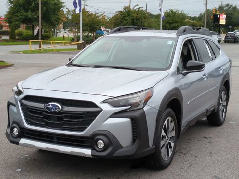 New 2025 Subaru Outback Limited image 7
