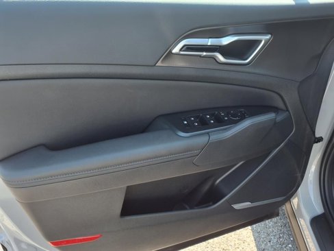 New 2026 Kia Sportage EX image 16