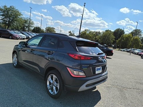Used 2022 Hyundai Kona SEL w/ Cargo Package image 3